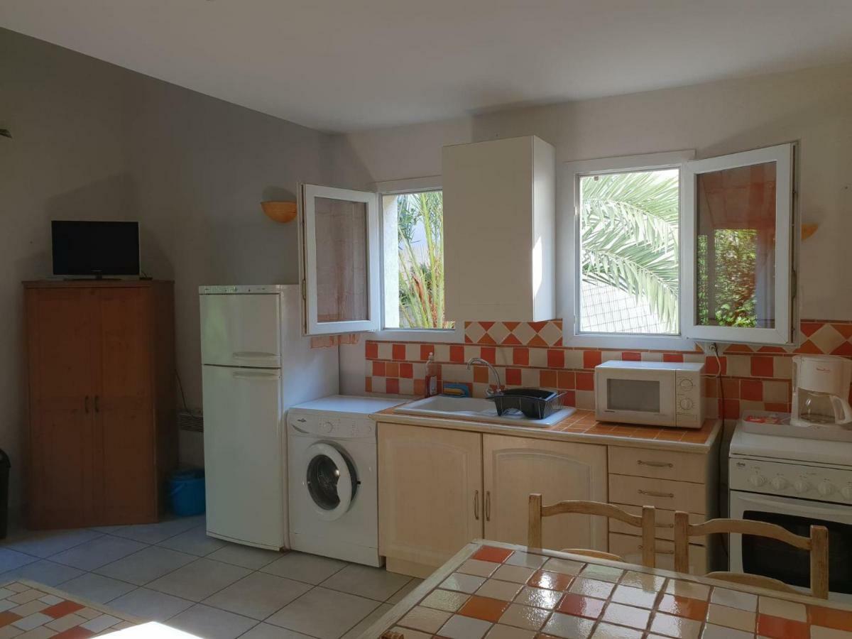 Duplex Hyeres Apartment Luaran gambar